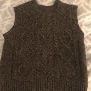 Grey Cable Knit Sleeveless Sweater